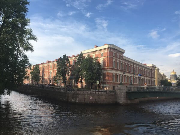 Глава ФЗНЦ Шугалей оценил заявку на признание Петербурга мировым лидером по числу исторических руин