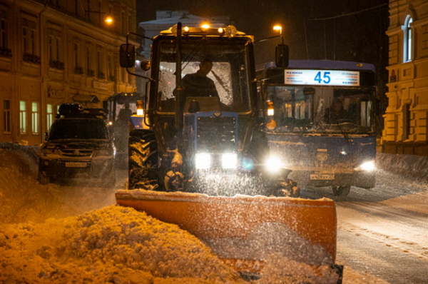Уборка снега «подставляет» Беглова под проверку прокуратуры