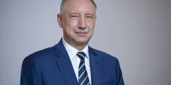 Беглова обвинили в неэтичности из-за привезенного для Лукашенко блокадного хлеба