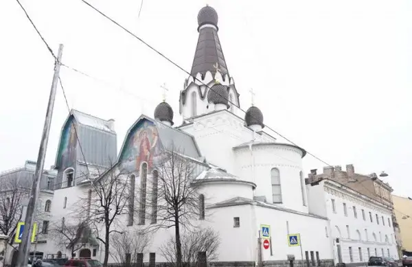 О завершении реставрации Петровской церкви
