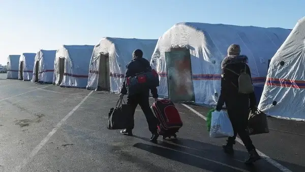 Петербуржцы собрали 4 тонны гумпомощи для эвакуированных с Донбасса